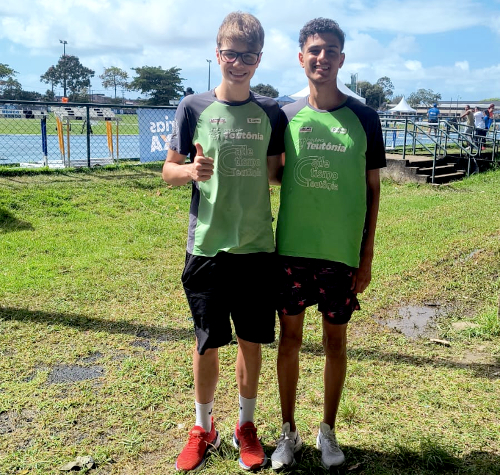 Jovens de equipe teutoniense encerram participao entre os dez melhores do pas